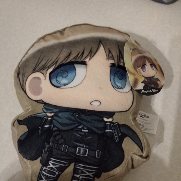 Attack on Titan 10" figure plush - Picture 3 of 6